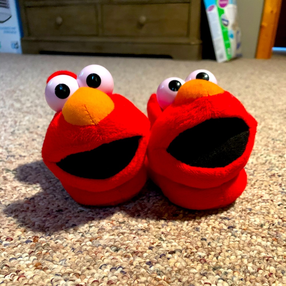 Toddler Elmo slippers
